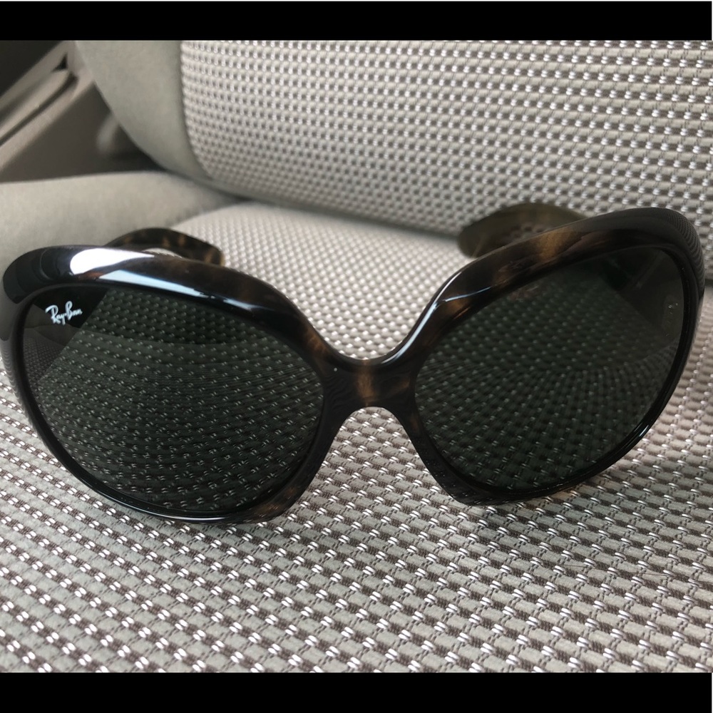 SOLD - rayban jackie ohh II sunglasses